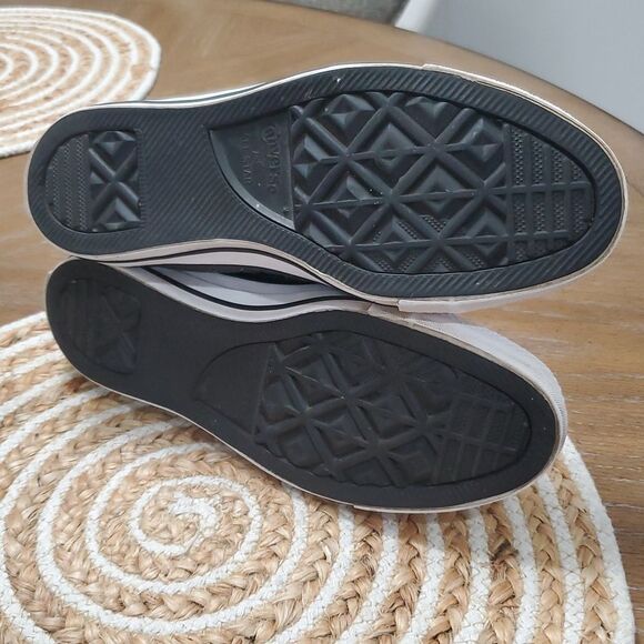 CONVERSE Chuck Taylor’s Black Glitter Unisex Lowtop Sneakers 9W/7M - Picture 10 of 10